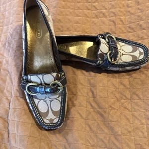 COACH SHOES SEE DESCRIPTION SIZE 7.5B. #23
